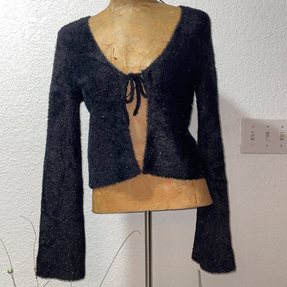 NWT Fuzzy Black Crop Cardigan Sweater HAPPILY GREY M